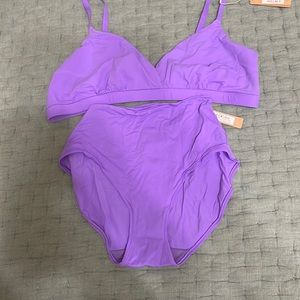 NWT SKIMS Fits Everybody